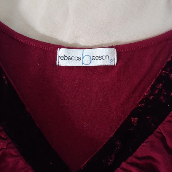 Rebecca Beeson V-neck Holiday  Tank in Burgandy - Picture 2 of 3